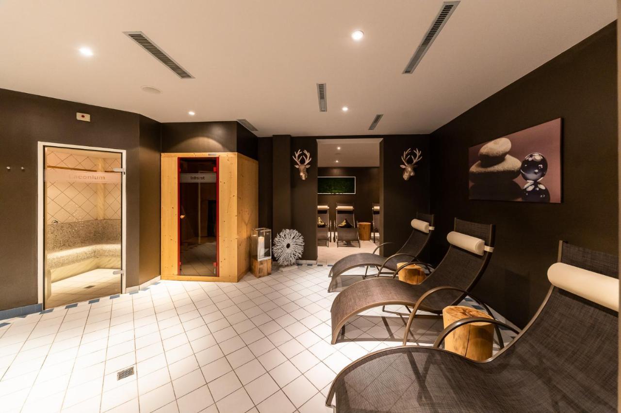 Pension St.Lukas Pfunds Exterior foto