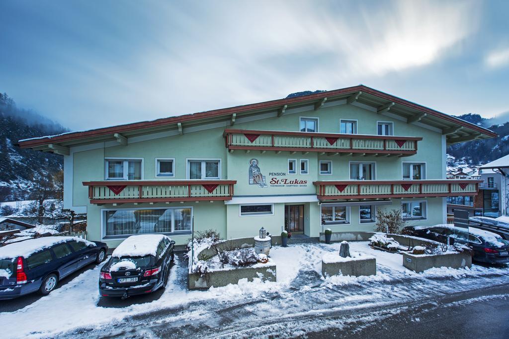 Pension St.Lukas Pfunds Exterior foto